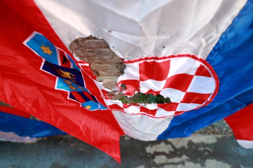 Labrović Navlažena Domovina